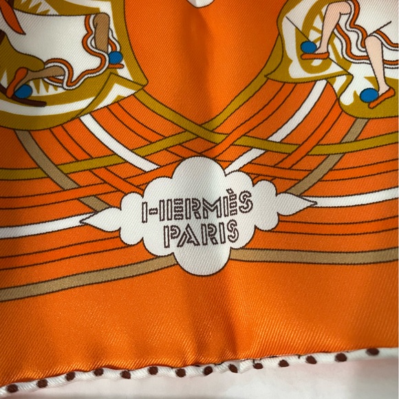 Carres Volants Scarf - Authentic Hermes 70 Format Silk Scarf. - Picture 9 of 12